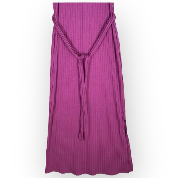 NWT Livi by Olivia Rae Ribbed Maxi Dress XS Purple Tie Waist Spaghetti Strap - Picture 3 of 9